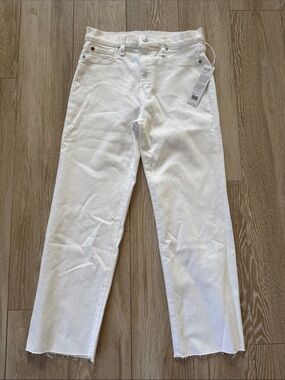 NWT Hudson NOA Mid Rise Straight Crop 28